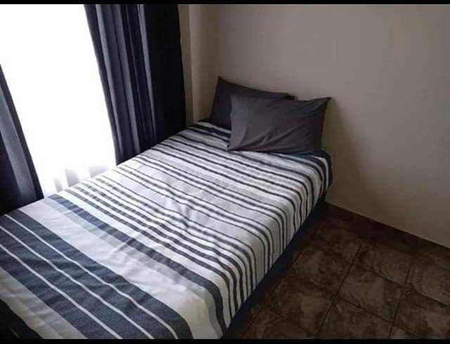 2 BEDROOM APARTMENT FOR SALE IN VAAL PARK EXT 1